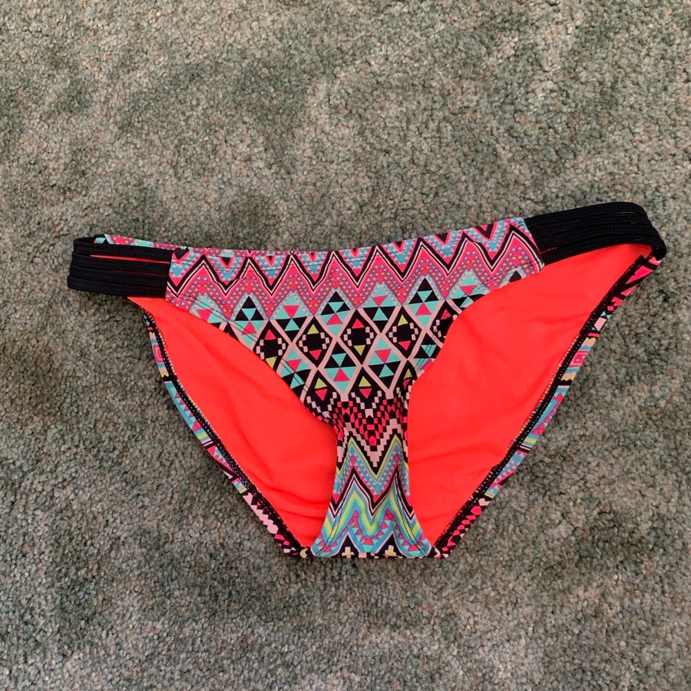 Tribal bikini bottoms